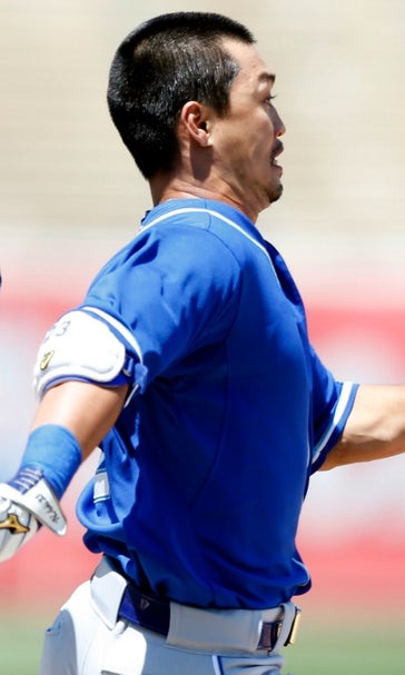 Royals overpowered in Oakland, lose 8-3